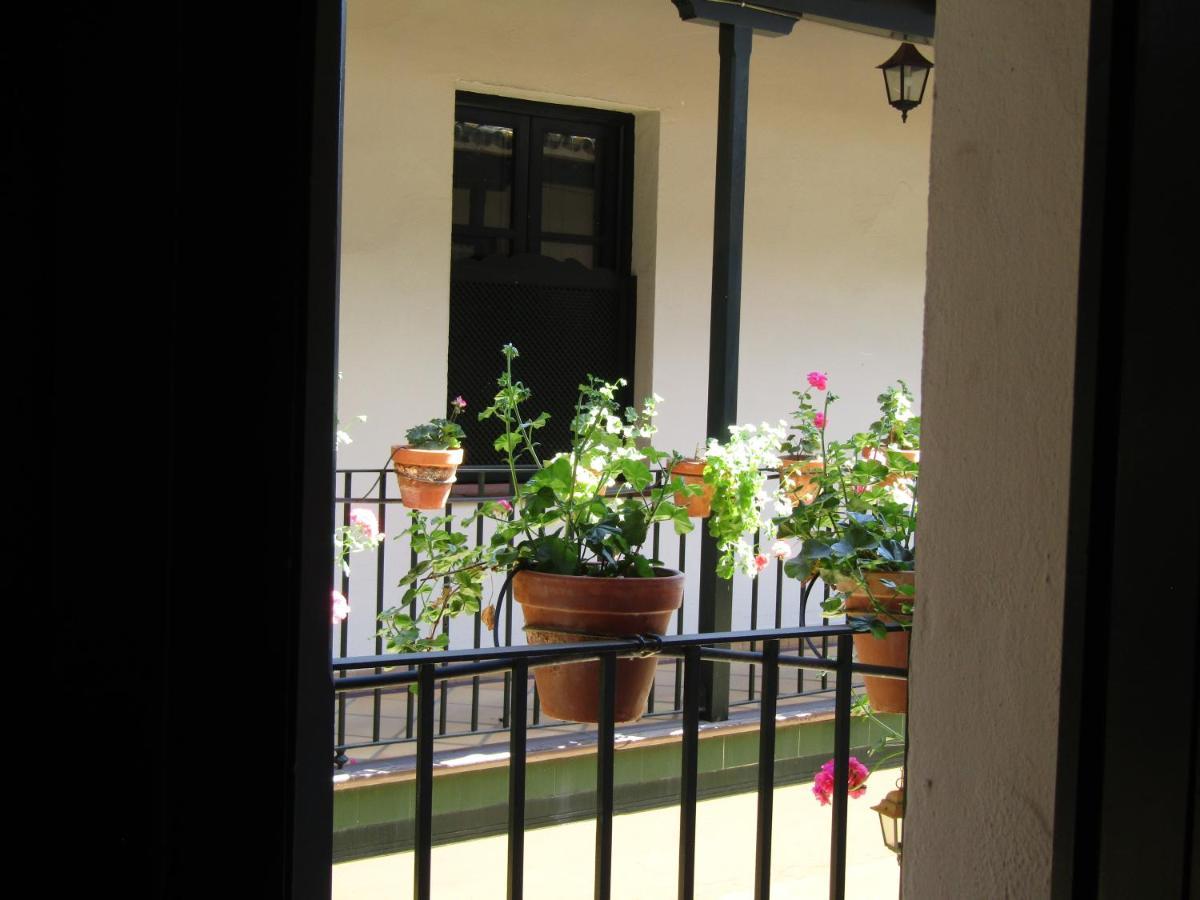 Apartamento Alameda Seville Exterior photo