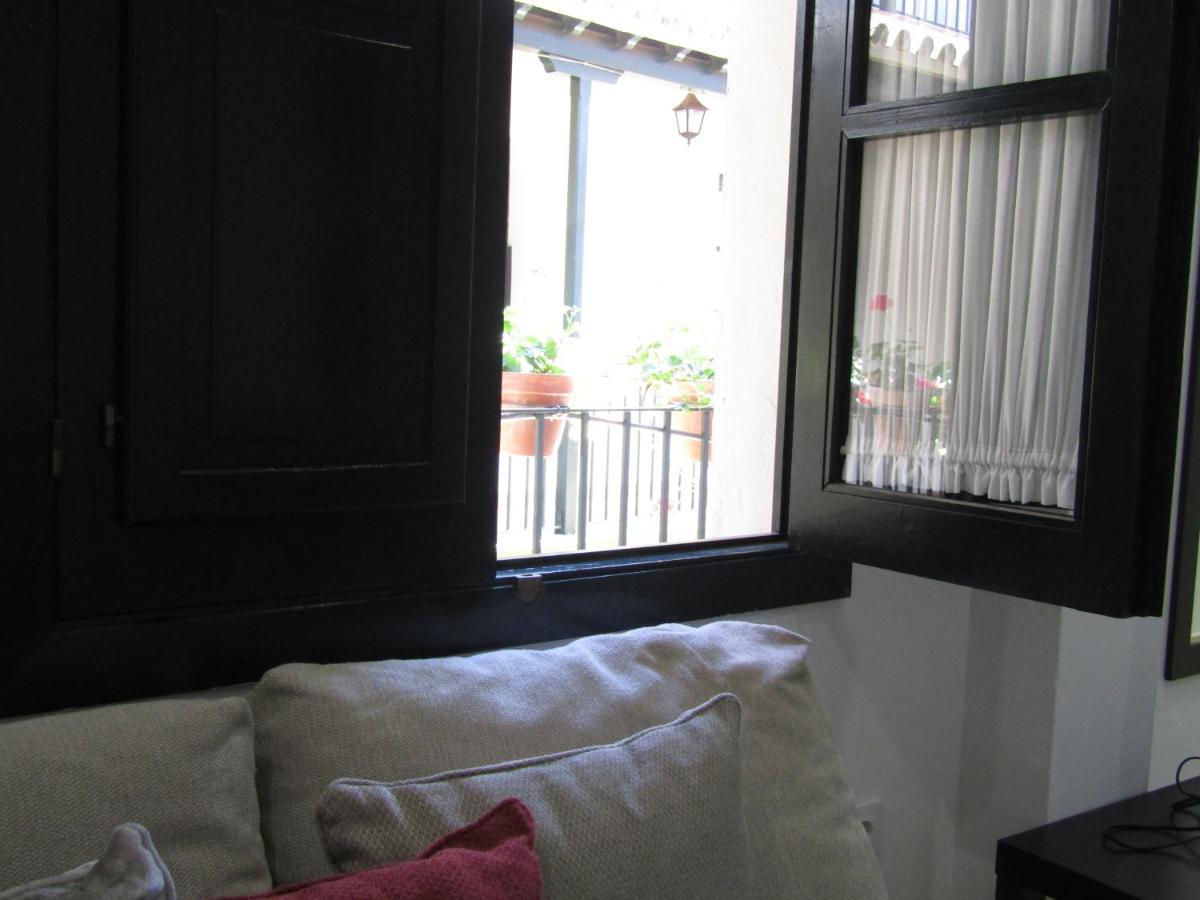 Apartamento Alameda Seville Exterior photo